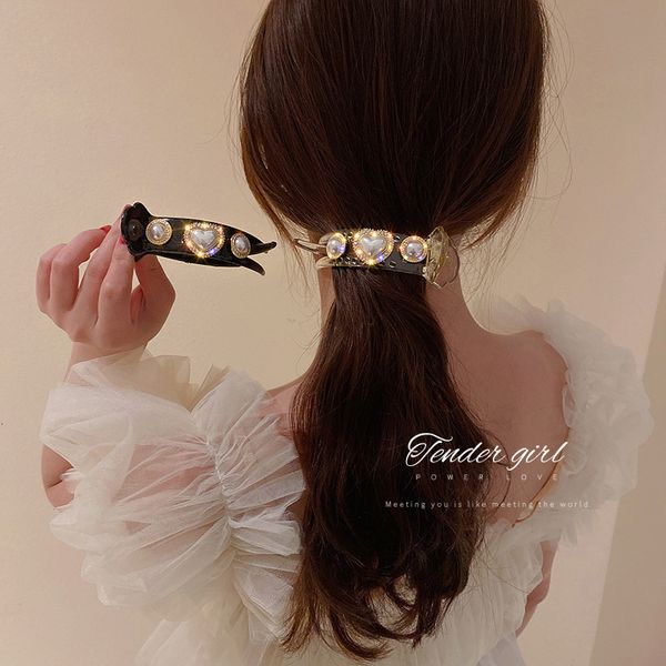 

diamond inlaid pearl love black hair clip, Golden;silver