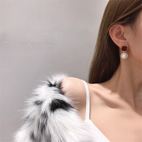 

retro geometric palace style square chandelier wine red personality pearl s925 silver needle ear jewelry