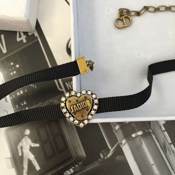 

letter heart-shaped clavicle chain black rope collar women's neck with simple temperament net red necklace