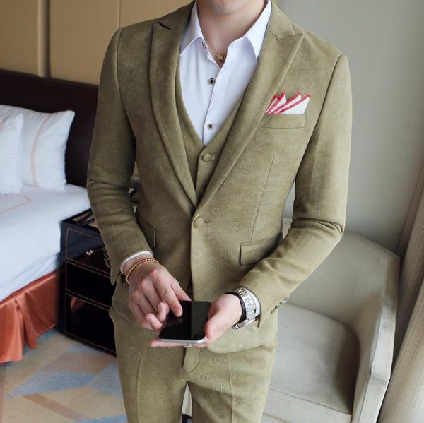 

men's suits & blazers in 2021, the british fashion autumn suit, han edition, is a three-piece suit for bride and groom, White;black