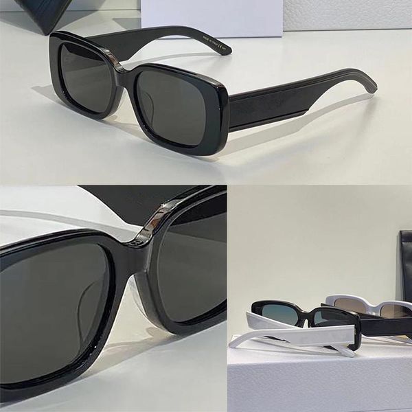 

summer sunglasses for men and women style anti-ultraviolet retro wildor s2u plate square full frame fashion eyeglasses random box, White;black