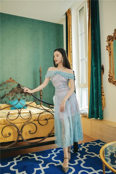 

a line runway meeting es woman halter strapless and elegant lake blue bling maxi for holiday spring summer, Black;gray