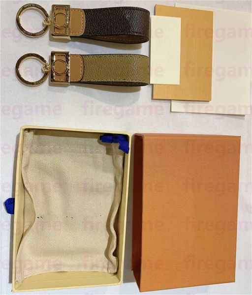 

designer leather keychain ins simple fashion key rings mens womens keys holder classic charm pendent with box gift, Slivery;golden