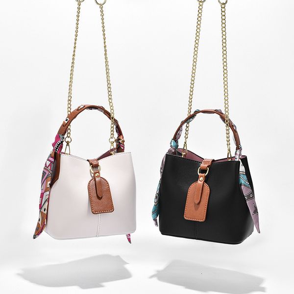 

handbag korean chain bag ribbon bucket, Black;red