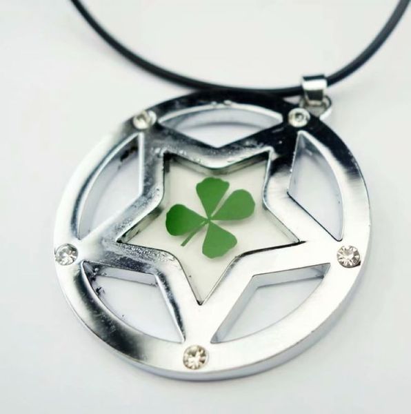 

100 pcs vogue jewelrt real shamrock real four leaf clover pendant, Silver