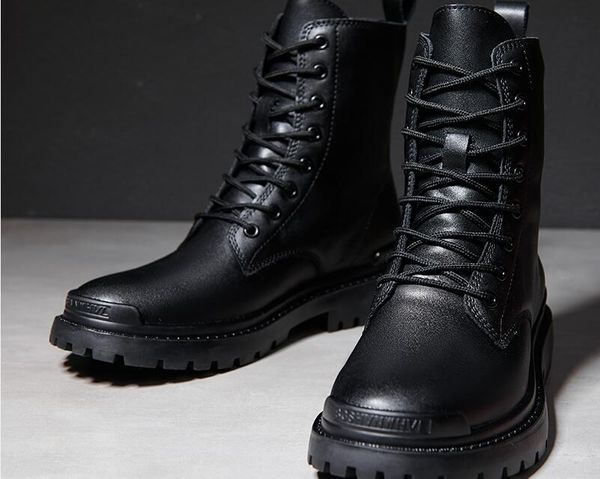 

2021 timber boots designer men women shoes ankle winter boot for cowboy yellow blue black pink hiking work 39-44