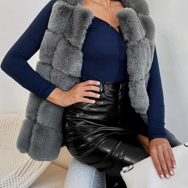 

women's fur vest stitched with warm temperament artificial fur vest 211207, Black