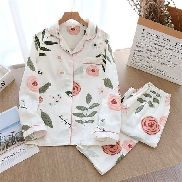 

2022 ladies pajamas set 100% gauze cotton cartoon rose printed 2pcs turn-down neck shirt+pants comfort fresh and nature women 211215, Black;red