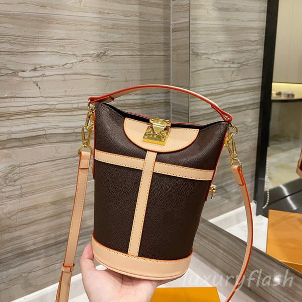 

women 2021 crossbody bag luxurys duffle designers brands fashionable young bucket young shoulder purse french fries bags
