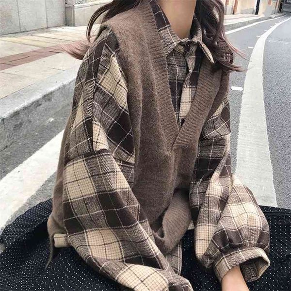 

lazy knitted vest women's loose japanese style korean version v-neck sleeveless pullover sweater for fall and winter 210427, White;black