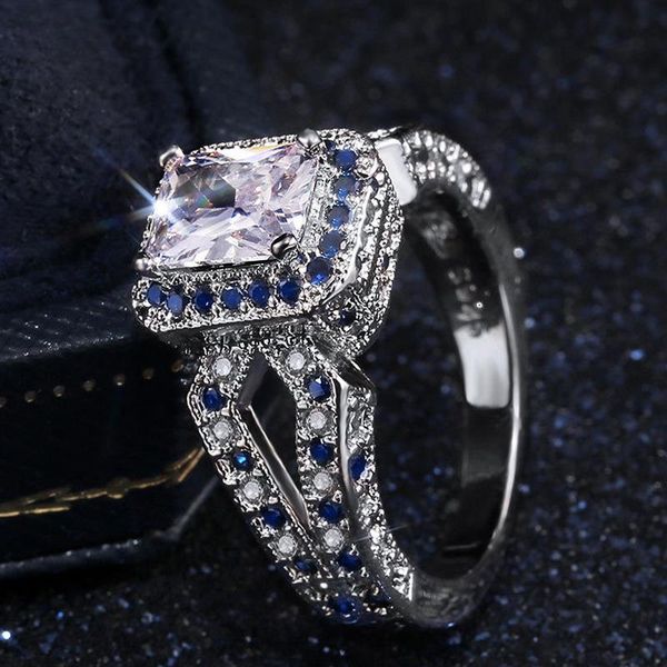 

wedding rings 2021 luxury blue color princess 925 sterling silver engagement ring for women lady anniversary gift jewelry wholesale r5653, Slivery;golden