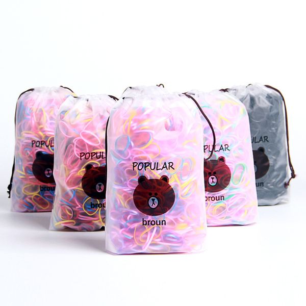 

black rubber band does not hurt hair when it is forced to stretch continuously, Pink