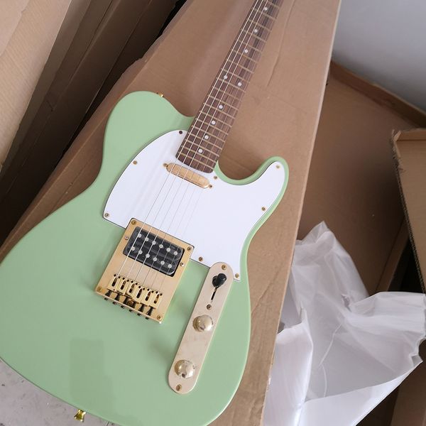 

6 strings green electric guitar with gold hardware,basswood body,maple neck
