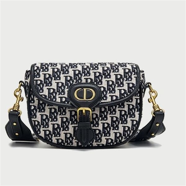 

sale 90% off bag 2022 new fashion net red same embroidery vintage single shoulder messenger armpit saddle women's bag wholesale store 1