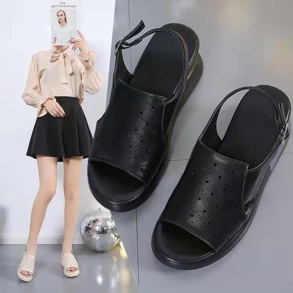 Сандалии модные модные носки чернокожие женские летние платья Женская бежевая каблука сандаловая дамская платформа элегантная женская обувь 2021 года