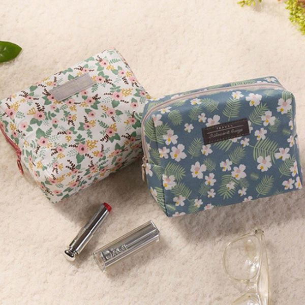 

1pcs travel organizer large capacity portable cosmetic bag makeup wash sweet floral pattern toiletry kit storage bags