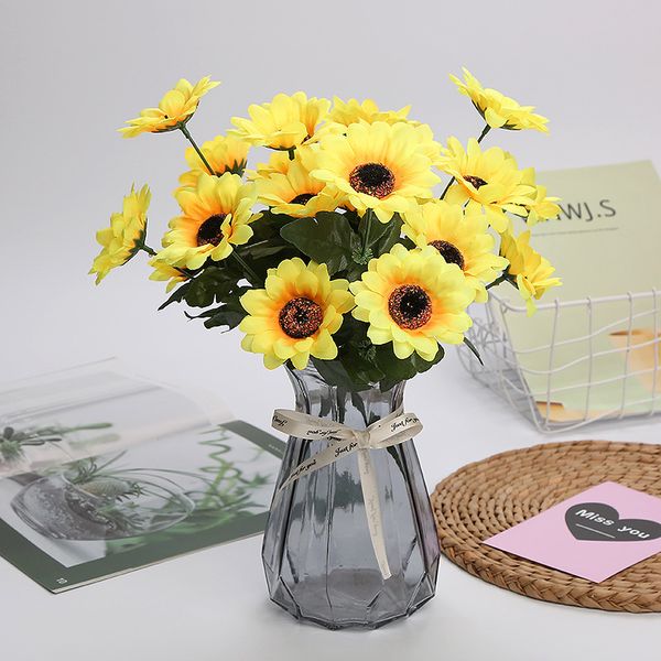 1 bando 7 cabeças artificiais sunflower seda buquê de flor para festa de casamento casa sala de estar festa decorativa simulação flores falsas atirar