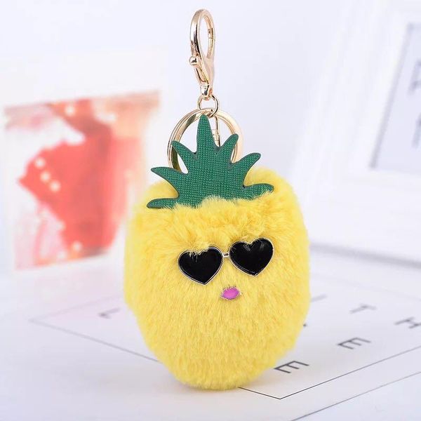 Portachiavi Fashion Cute Plush Fruit Portachiavi Occhiali creativi Ananas Portachiavi per auto Borse femminili Accessori per ciondoli Regalo per ragazza