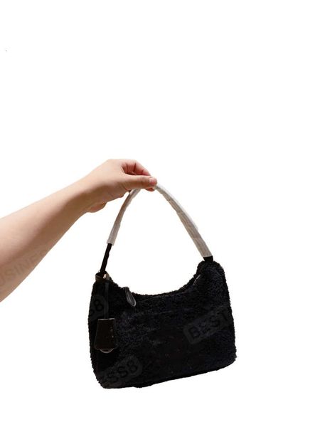 

female designer p home temperament plush underarm bag autumn and winter all-match fashion size 24 18cm