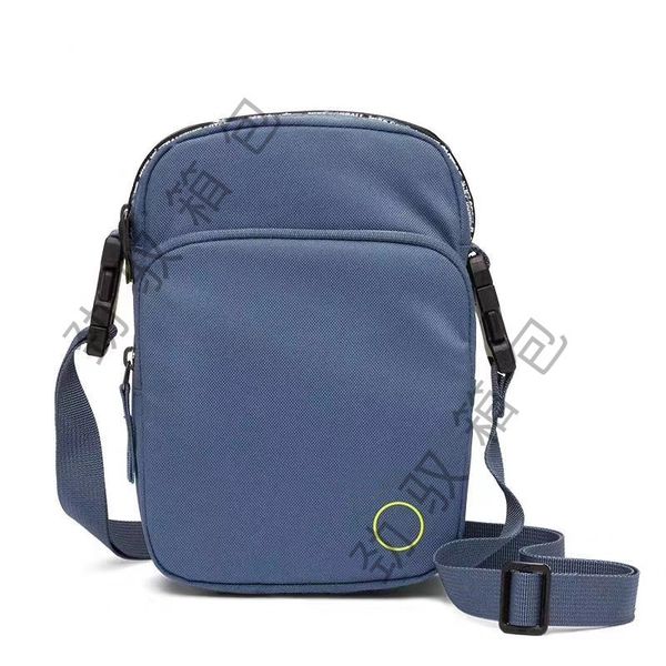 

designer leisure bag 8017 / 15 2trx
