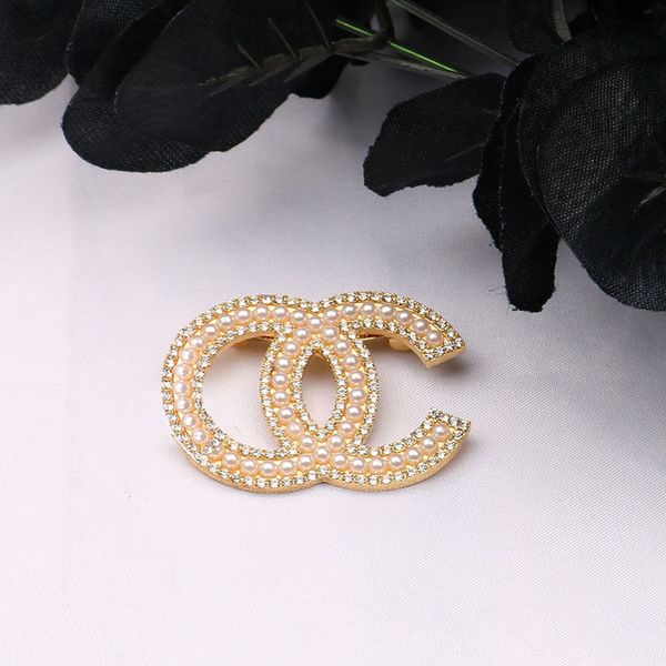 

luxury women designer brand double letter brooches 18k gold plated inlay crystal rhinestone jewelry brooch pearl pin scarf sweater accessori, Gray