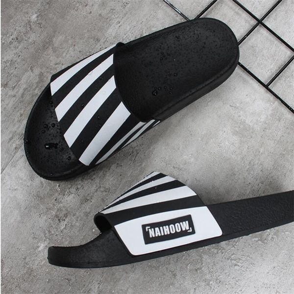 

slippers 2021 summer wear men's tide tow beach sandals and one-word male, Black