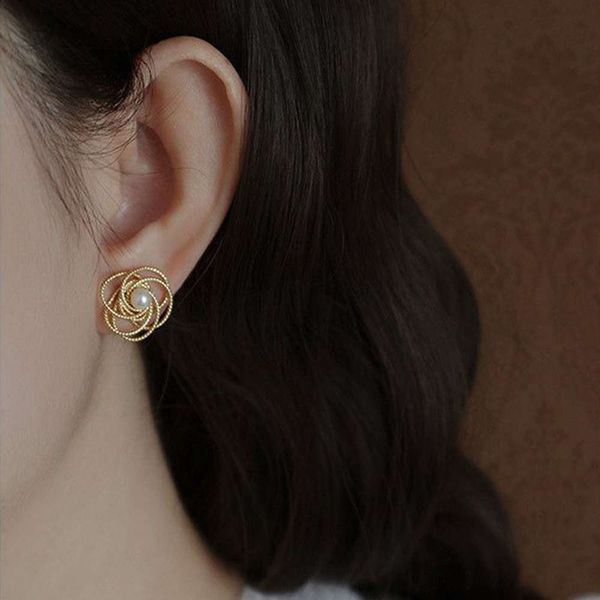 

korea east gate metal hollow flower pearl earrings for women, Black