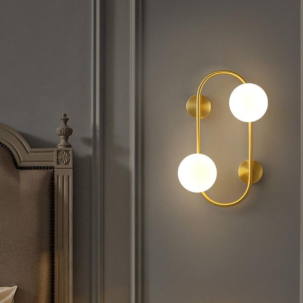 Lampada da parete a 2 teste in ottone Sconce Moderne luci a LED per l'illuminazione del comodino della camera da letto Decorazione della stanza delle scale per interni