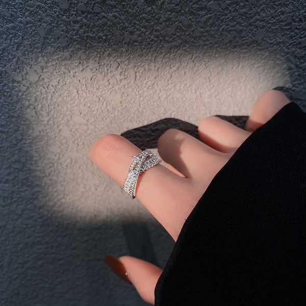 

korean version of east gate fashion ring women's dign, Silver