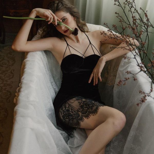 

black pink lingerie velvet womens sleepwears nightgown lace temperament dress beauty back sleepwear sleeping, Black;red