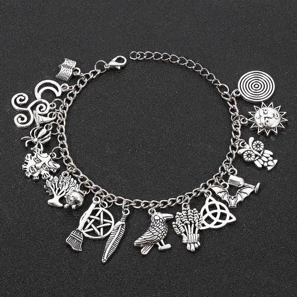 Charme Pulseiras Halloween Pulseira Rich Pendantl Star Moon Horror Spider Magic Broom Punk Christmas Mulheres Jóias