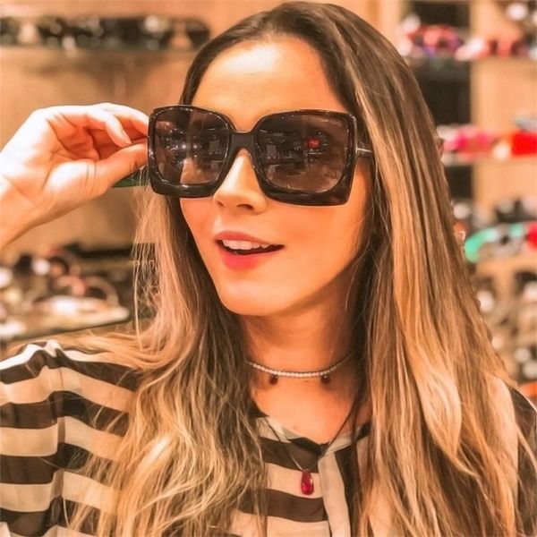 

sunglasses oversized women brand designer plastic big frame sun glasses uv400 luxury female lunette de soleil femme, White;black