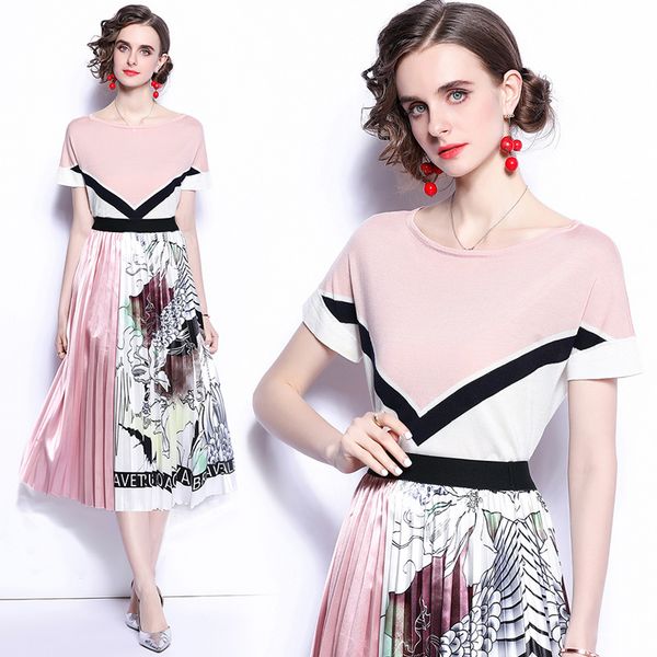 

two piece dress loose color matching sweater printed pleated skirt suit, White