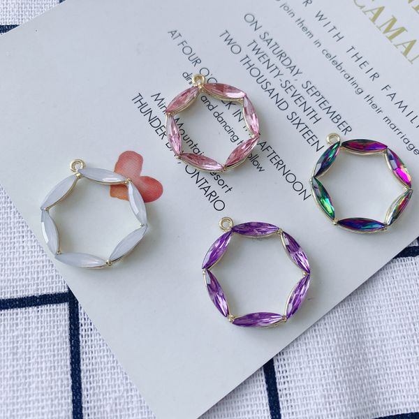 

40pcs 27*23mm gold tone plated alloy crystal rhinestone geometry hollow out necklace pendants ornament jewelry charms, Silver