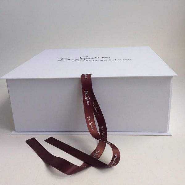 

gift wrap 1000pcs wholesale magnet folding paper flat pack box custom size and logo luxury magnetic with silk ribbon