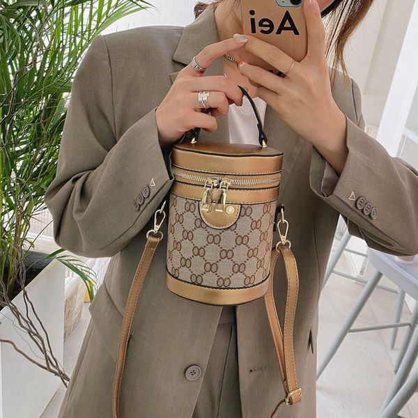 

daily bag bucket bags womens 2023 new fashionable canvas fashionable retro printed portable round bag all-match shoulder messenger bag