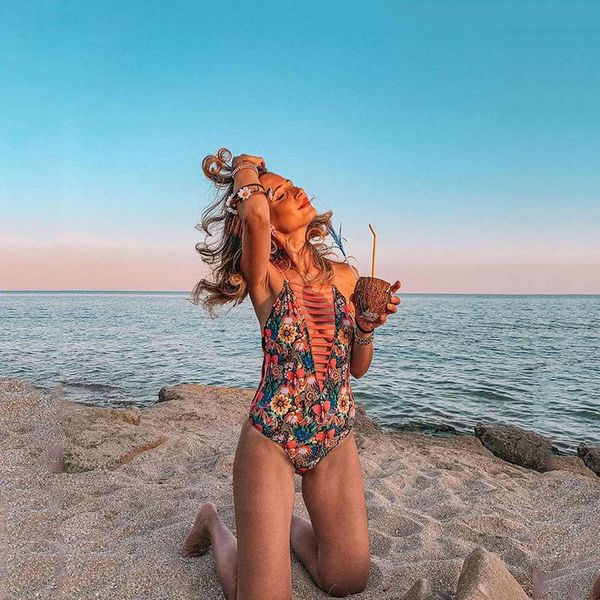 

one-piece suits multi-rope one piece swimsuit women 2021 big red flower print girl beach bathing