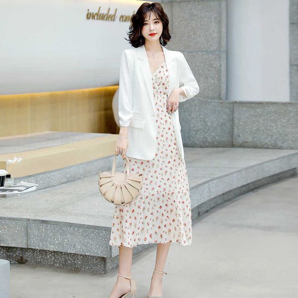 

2021 summer fashion elegant temperament suspender drs + two piece suit coat xy2127, Black;gray