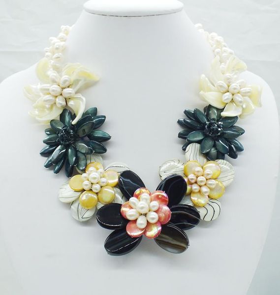 

chokers excellent charm shell natural stone flower necklace 20", Golden;silver