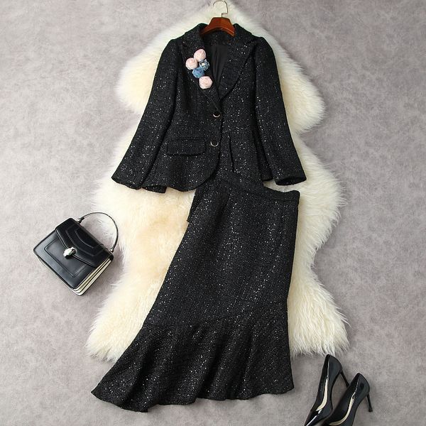 

european and american women's clothing winter 2022 new long-sleeved floral embellishment coat fishtail skirt fashion tweed suit, White