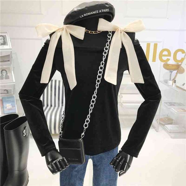 

nicho from design boat neck butterfly short band for women of spring 2021 black bottoming shirt, White