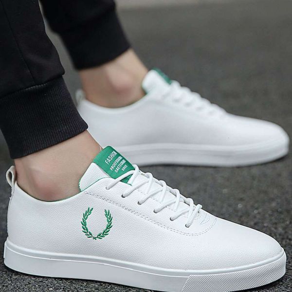 

LAU0 Casual shoes Board 2021 Breathing Anti-slip Hard-wearing Lent Fashion Trend New Leather Casual White Shoes Men 7CLV, A4