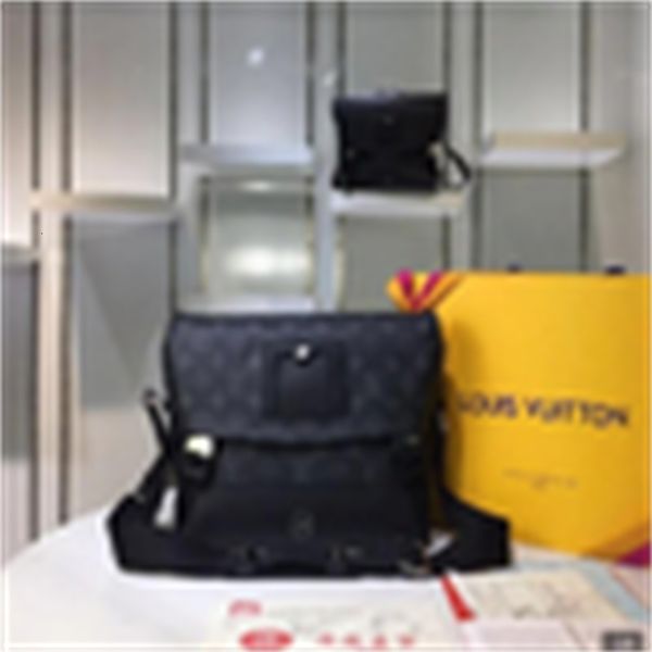 

bag handles body designer men handbags iconic luxury shoulder bags totes cross m40510 bag clutches evening m40511 messenger