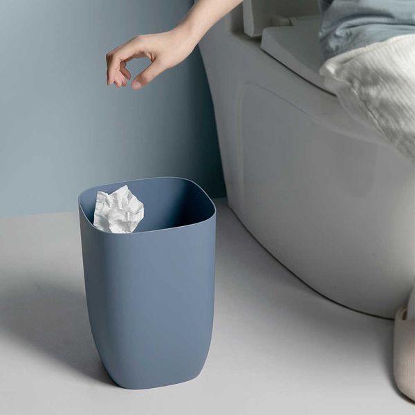 Pattumiera da bagno Piccolo ufficio Lattina di plastica Carta straccia Spazzatura moderna per camera da letto Soggiorno Cucina 7L 210728