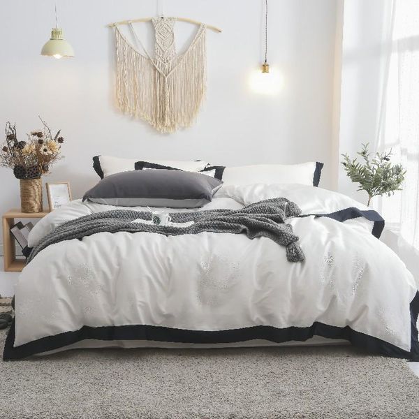 

luxury egyptian cotton white gray solid color bedding set silky duvet cover bed sheet  king size fitted ropa de cama sets