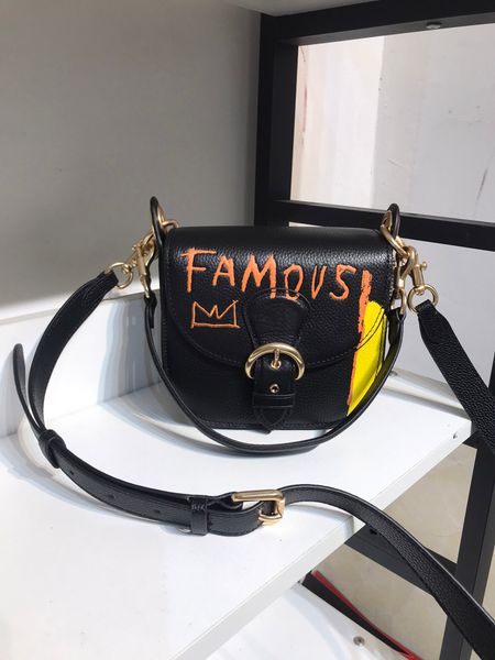 

graffiti retro saddle bag cowhide high-quality large-capacity shoulder wallets luxurys designers bags crossbody designer bag exquisite brand