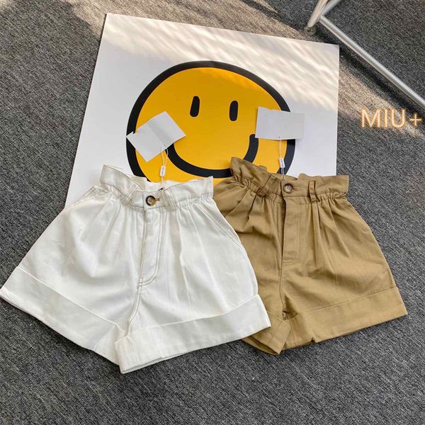 

miu's 21-year-old summer ear bud high waist shorts, White;black