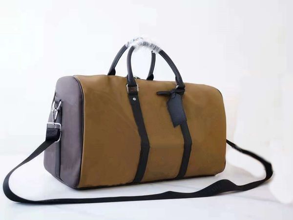 

2023 luxury fashion men women high-quality travel duffle bags brand designer luggage waterproof handbags with lock large capacity sport bag