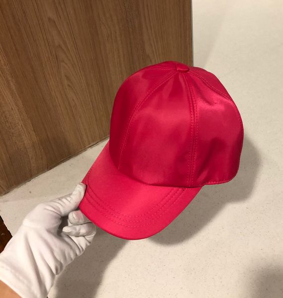 

2021 new classic style fashion baseball bat high-end material couple baseball cap unique invisible adjustable magic patch patch for both men, Blue;gray