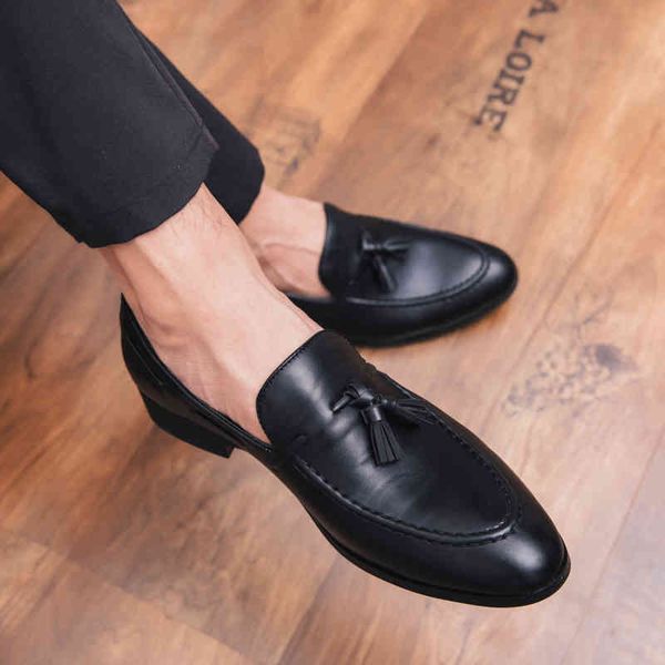 

four season outdoor men dress tassel loafers vintage british style leather slip on men wedding business comfortable shoes 210330, Black